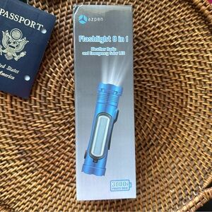 Azpen 8-in-1 Emergency LED Aquamarine Blue Flashlight New in Box